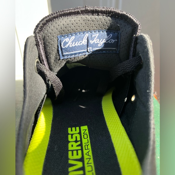 Converse - Worn Once - Picture 4 of 4